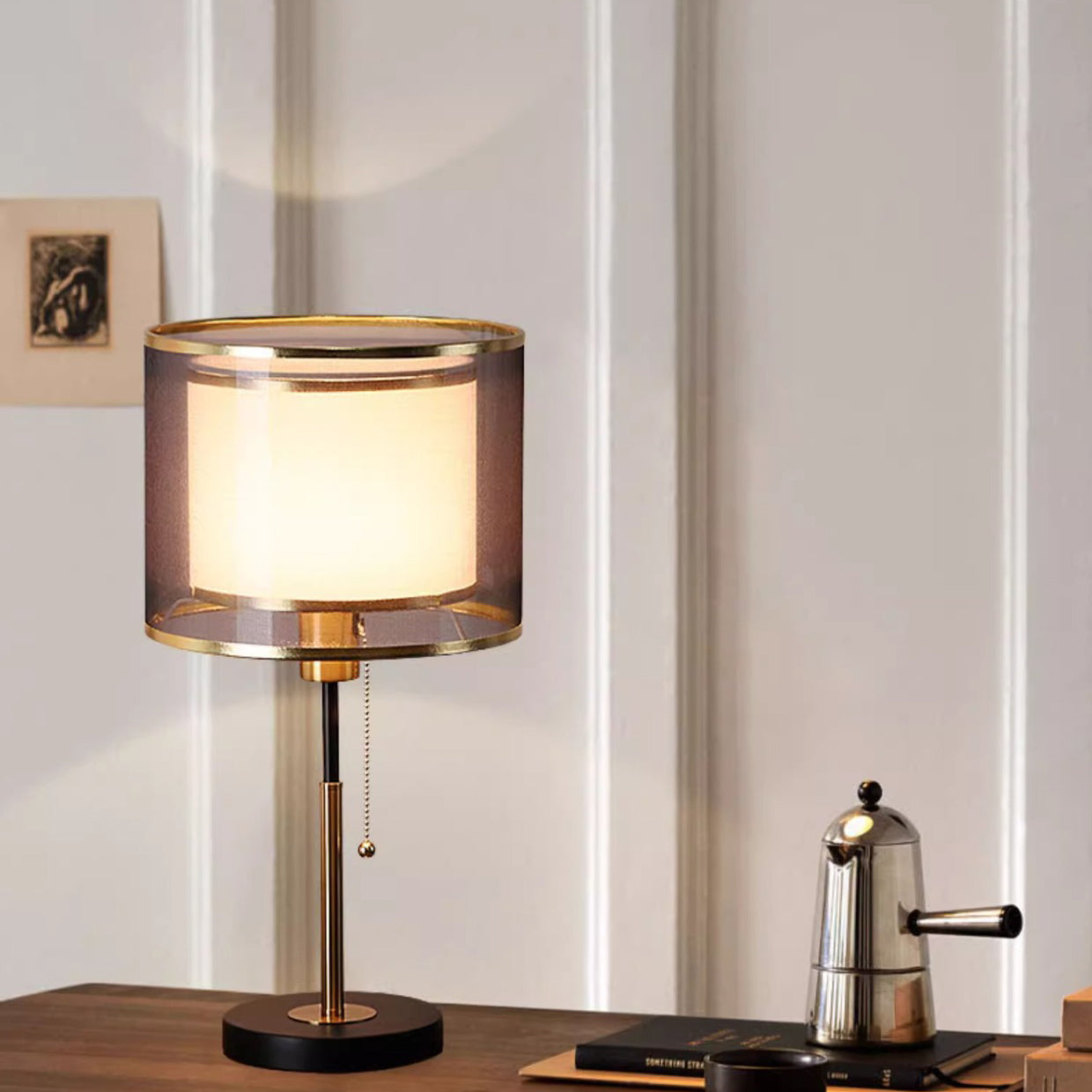 Round Column Fabric Iron Table Lamp