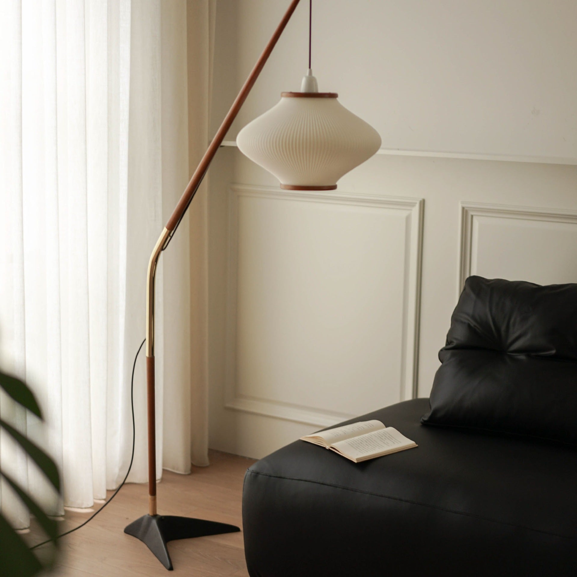 Lantern Long Acrylic Ash Floor Lamp