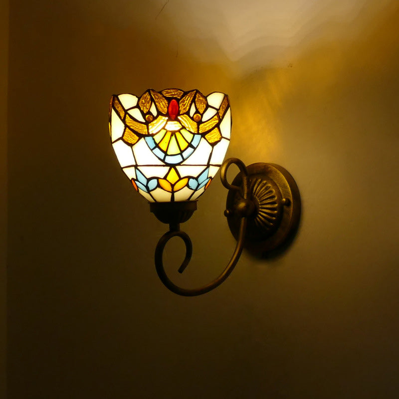 Flower Pod Round Glass Wall Lamp