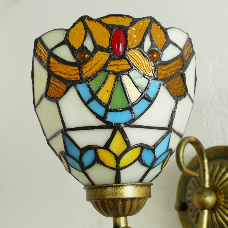 Flower Pod Round Glass Wall Lamp