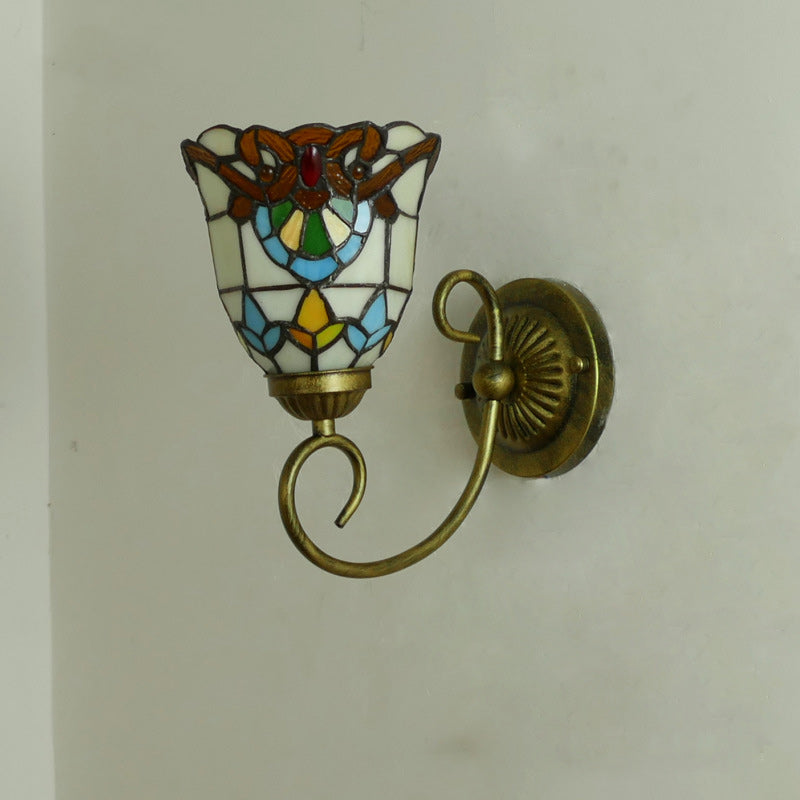 Flower Pod Round Glass Wall Lamp