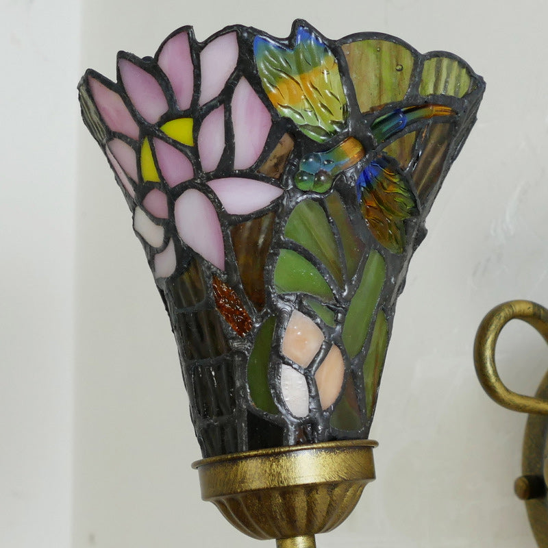 Flower Pod Round Glass Wall Lamp