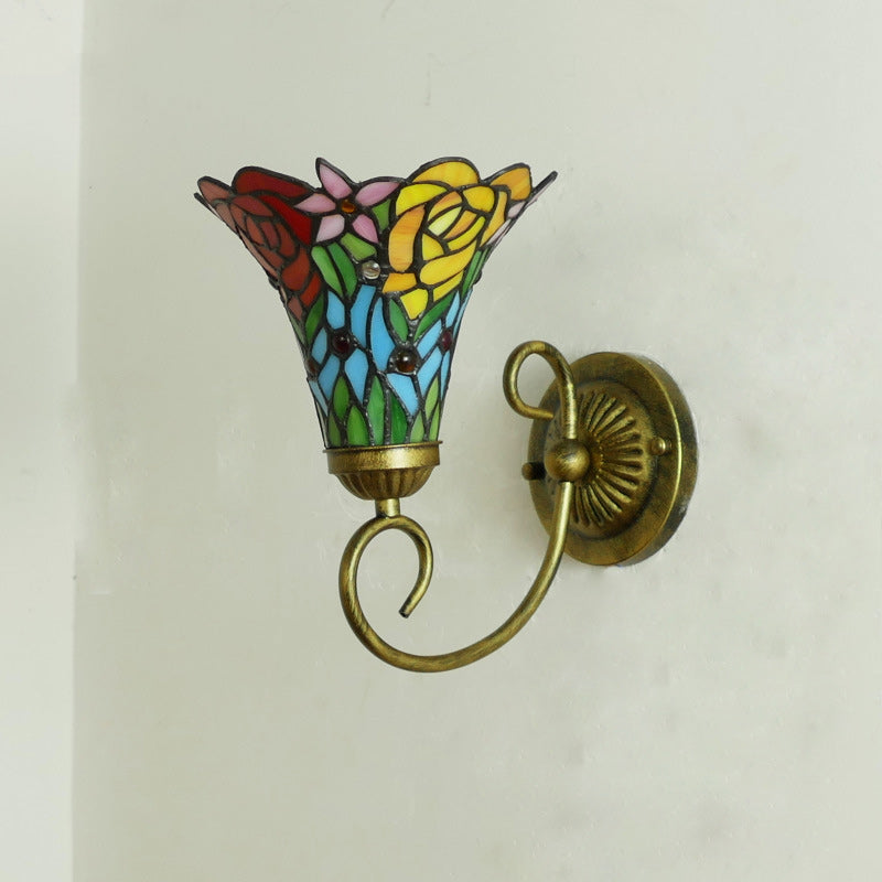 Flower Pod Round Glass Wall Lamp