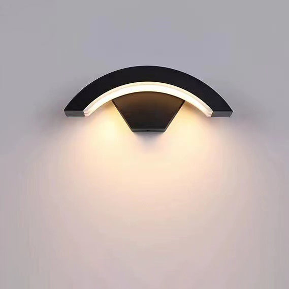 Curved Bent Aluminum Patio Outdoor Light