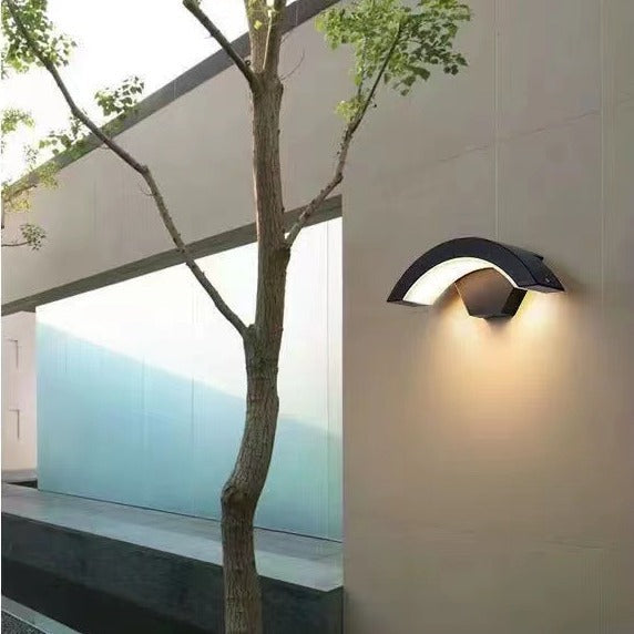 Curved Bent Aluminum Patio Outdoor Light