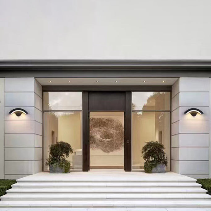Curved Bent Aluminum Patio Outdoor Light