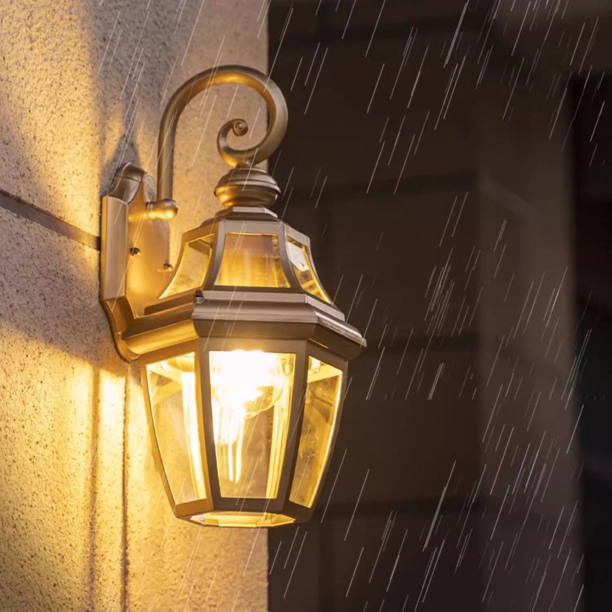 Round Court Glass Hardware Outdoor Light