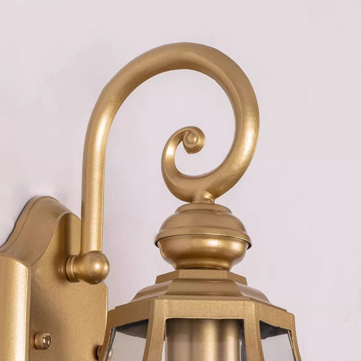 Round Court Glass Hardware Outdoor Light