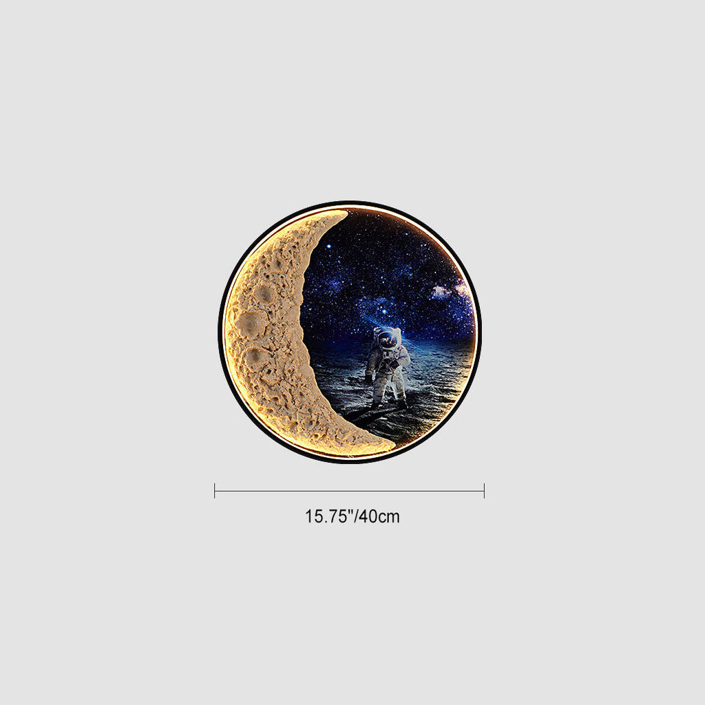 Star Astronaut Round Resin Outdoor Light