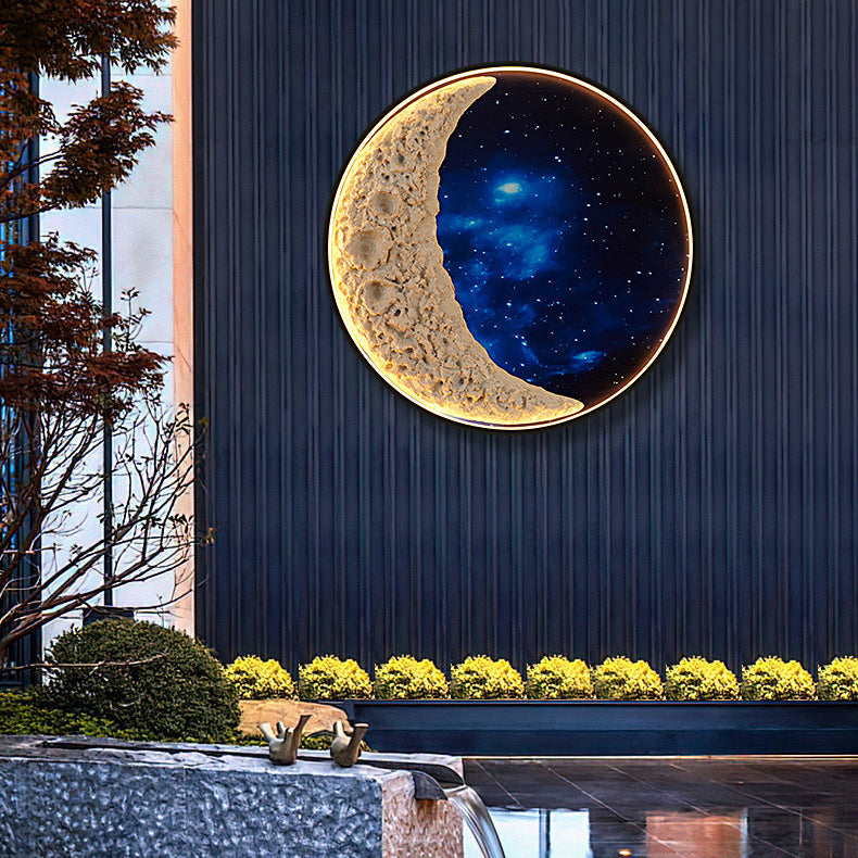 Star Astronaut Round Resin Outdoor Light