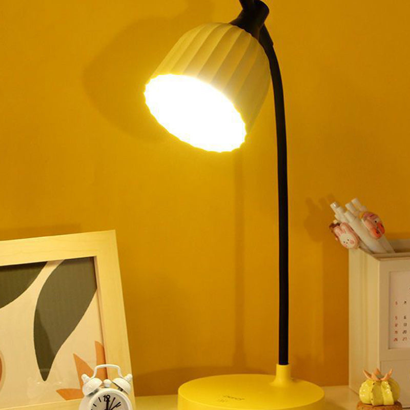 Round Pleated ABS Living Table Lamp