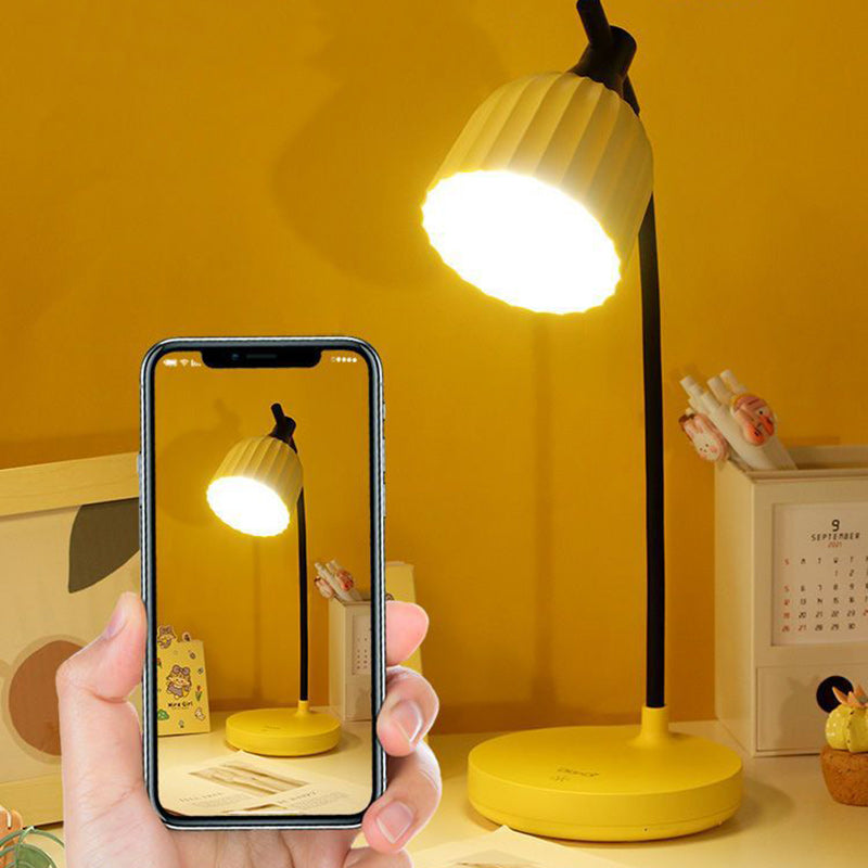 Round Pleated ABS Living Table Lamp