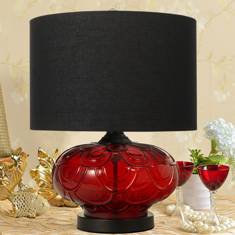 Round Rose Curve Fabric Table Lamp