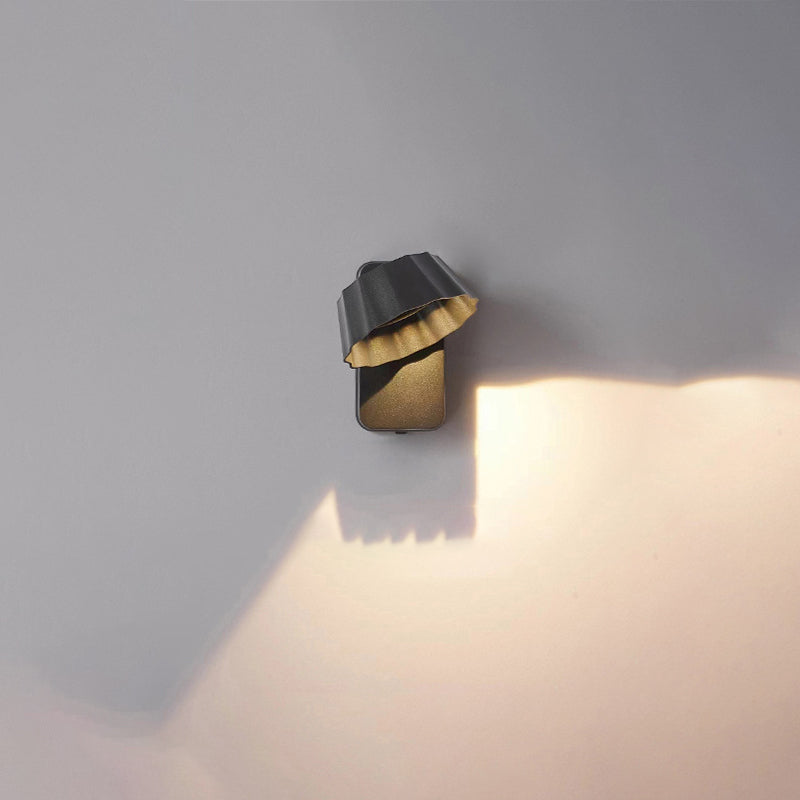 Distressed Round Square Aluminum Outdoor Light