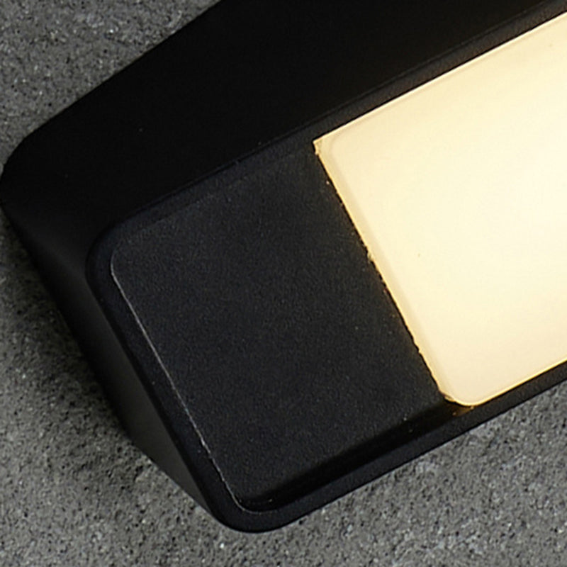 Tilted Rectangle Aluminum Garden Outdoor Light