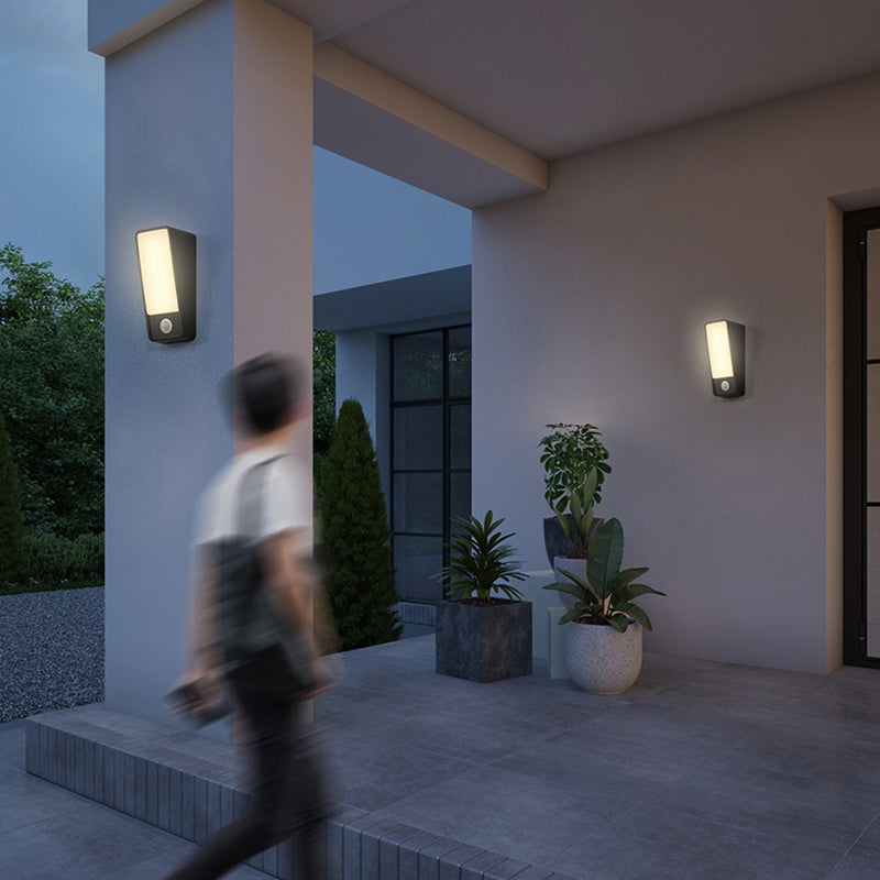 Tilted Rectangle Aluminum Garden Outdoor Light