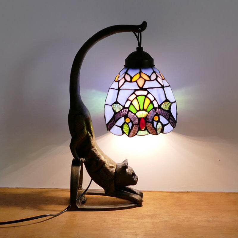 Curved Flower Round Glass Table Lamp
