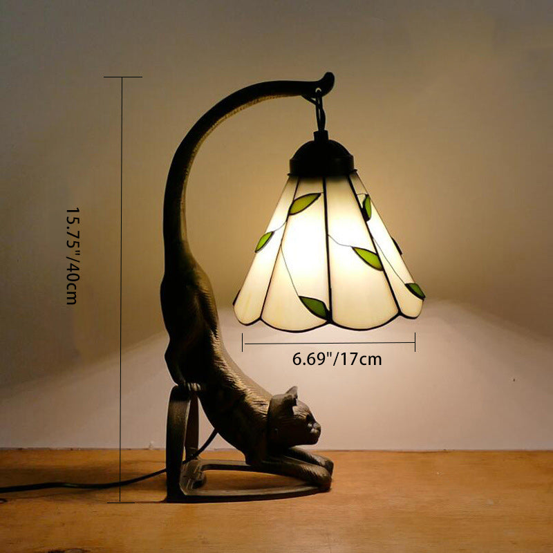Grape Leaf Curved Round Table Lamp