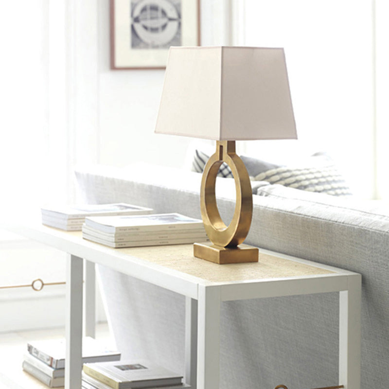 Round Square Fabric Hardware Table Lamp