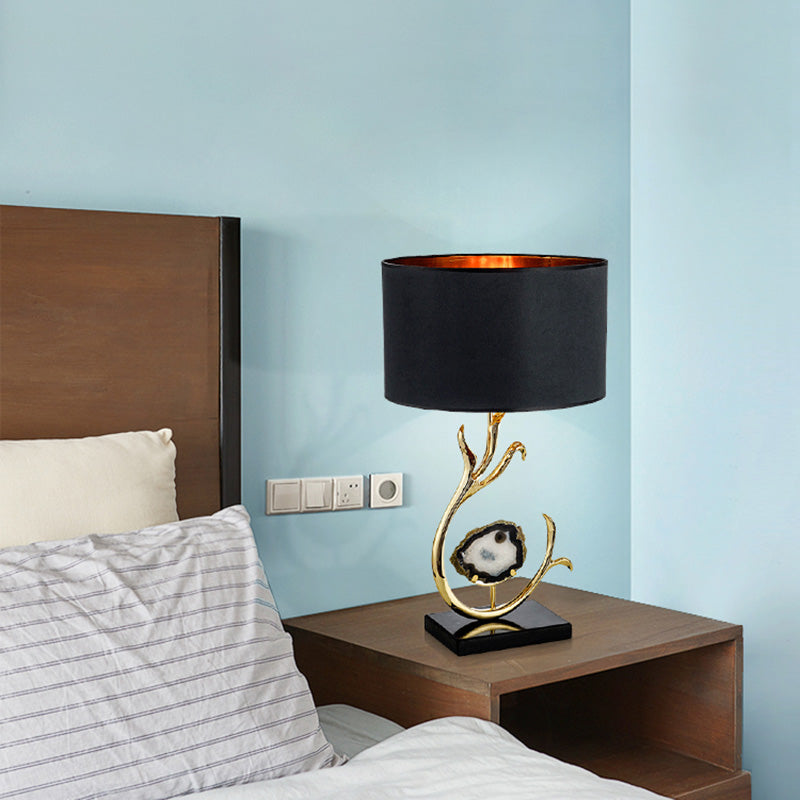 Curved Round Silk Onyx Table Lamp