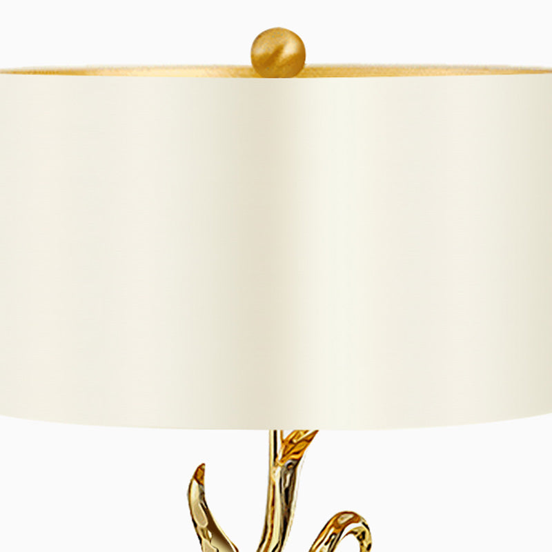 Curved Round Silk Onyx Table Lamp