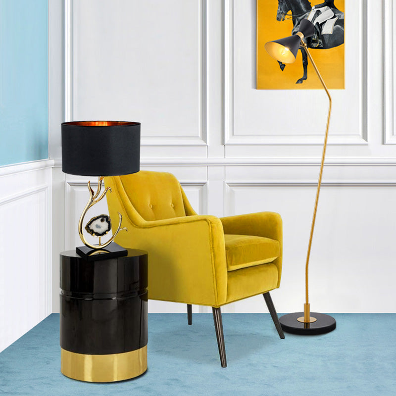 Curved Round Silk Onyx Table Lamp