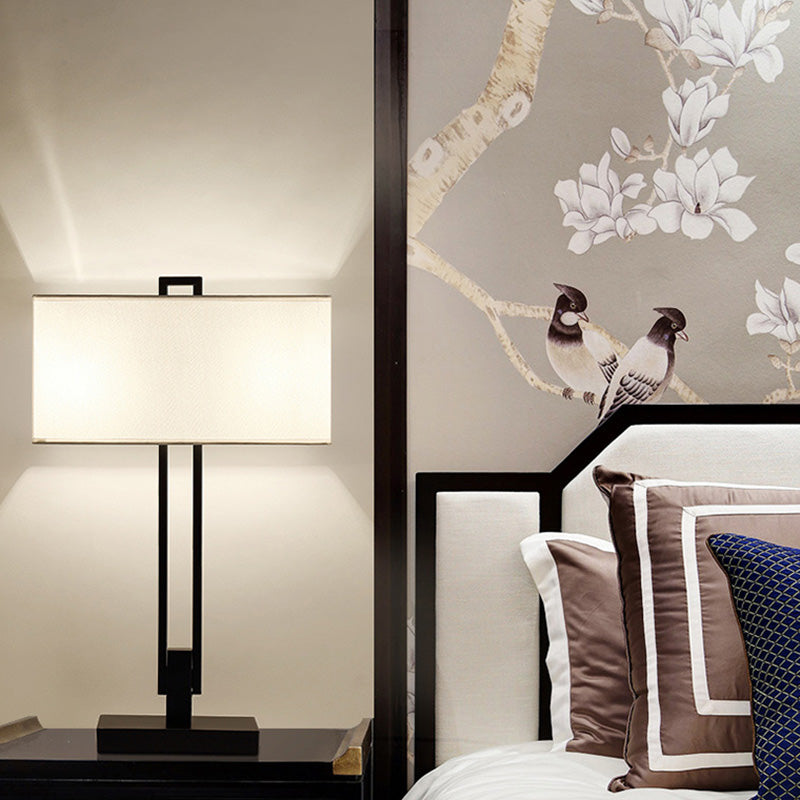 Square Round Straight Line Table Lamp