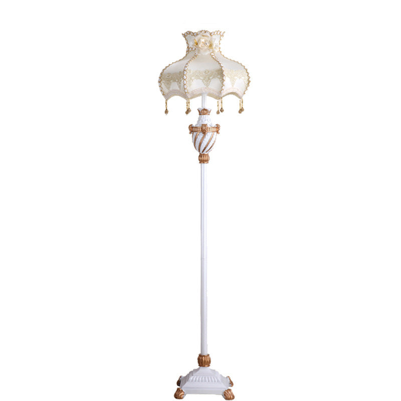 Umbrella Round Floor Lamp