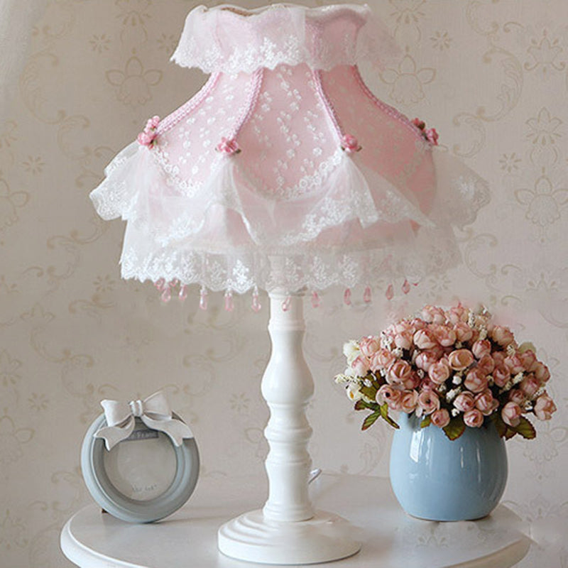 Round Lace Fabric Resin Table Lamp