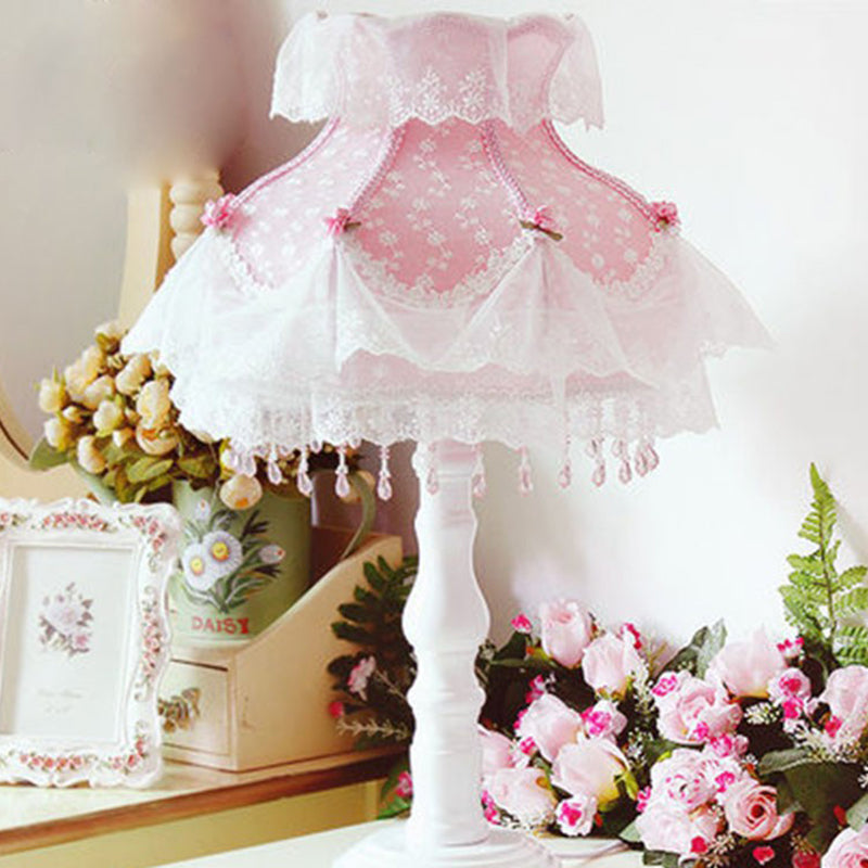 Round Lace Fabric Resin Table Lamp