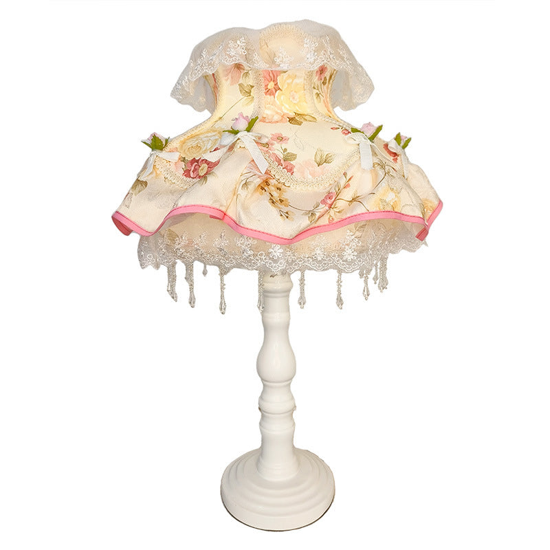 Round Lace Fabric Plastic Table Lamp