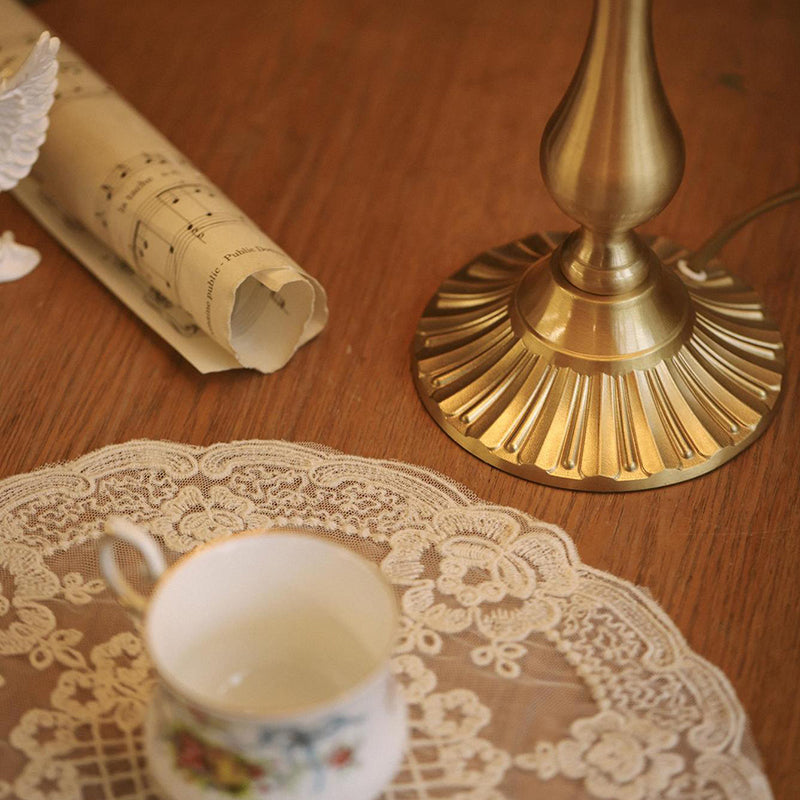Conical Round Tassel Fabric Table Lamp