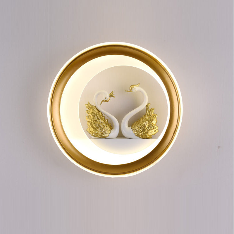 Round Planter Deer Tower Wall Lamp