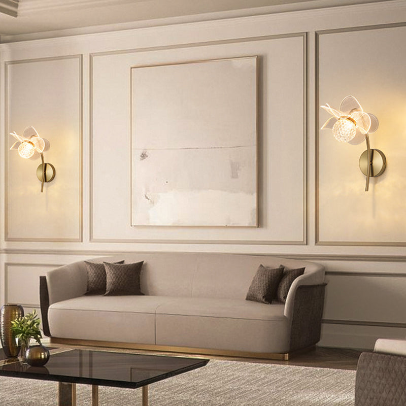 Flower Curved Acrylic Iron Wall Lamp
