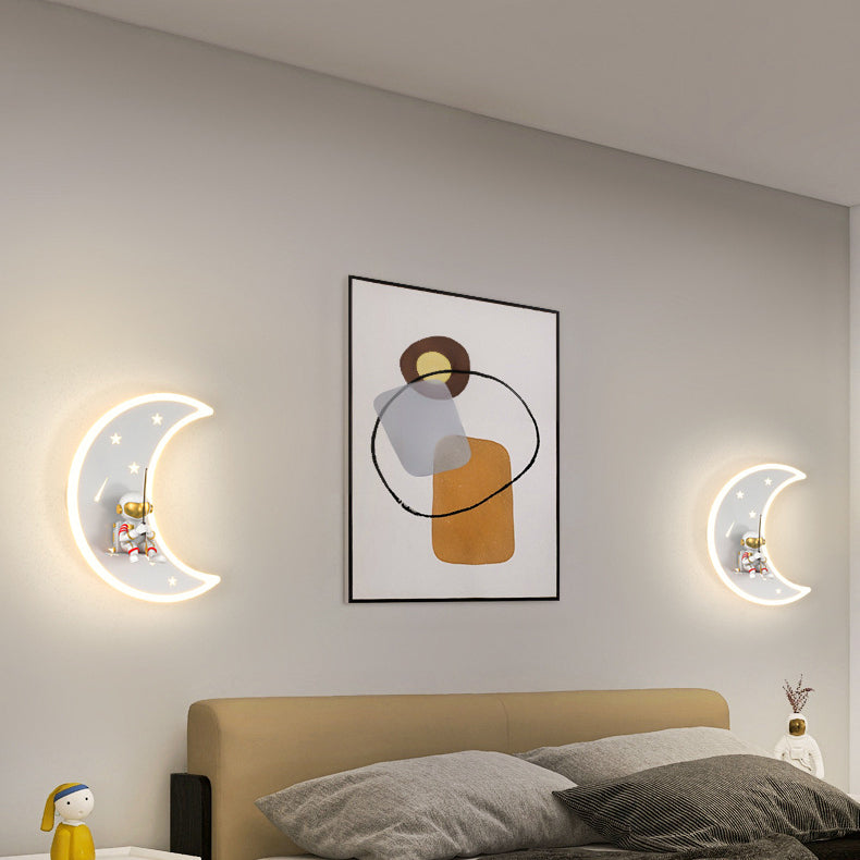 Crescent Moon Astronaut Star Wall Lamp