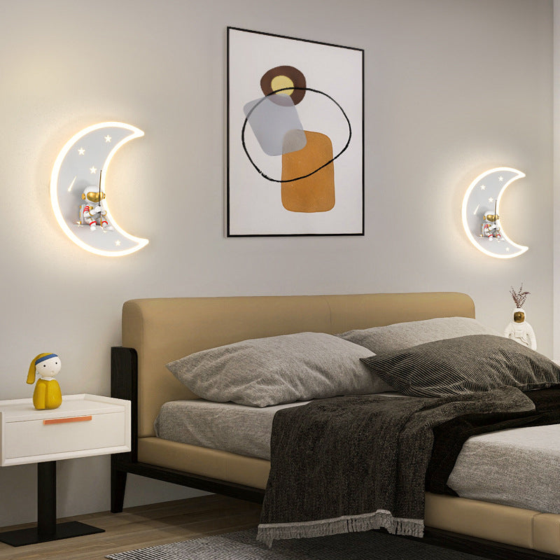 Crescent Moon Astronaut Star Wall Lamp