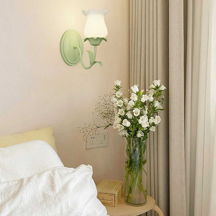 Floral Leaf Glass Iron Wall Lamp