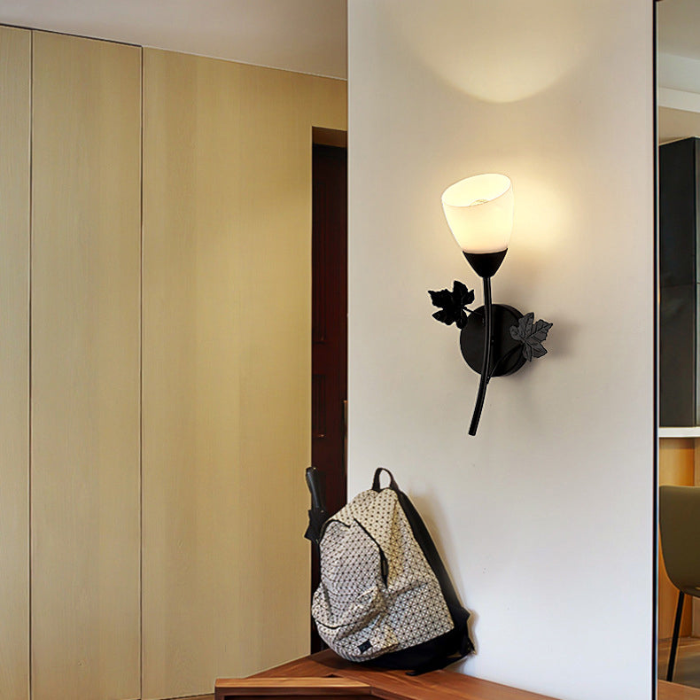 Round Leaf Glass Iron Wall Lamp