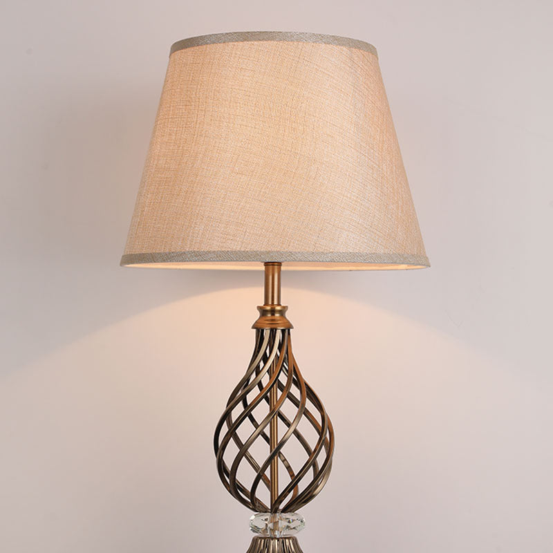 Hollow Round Bent Tube Table Lamp