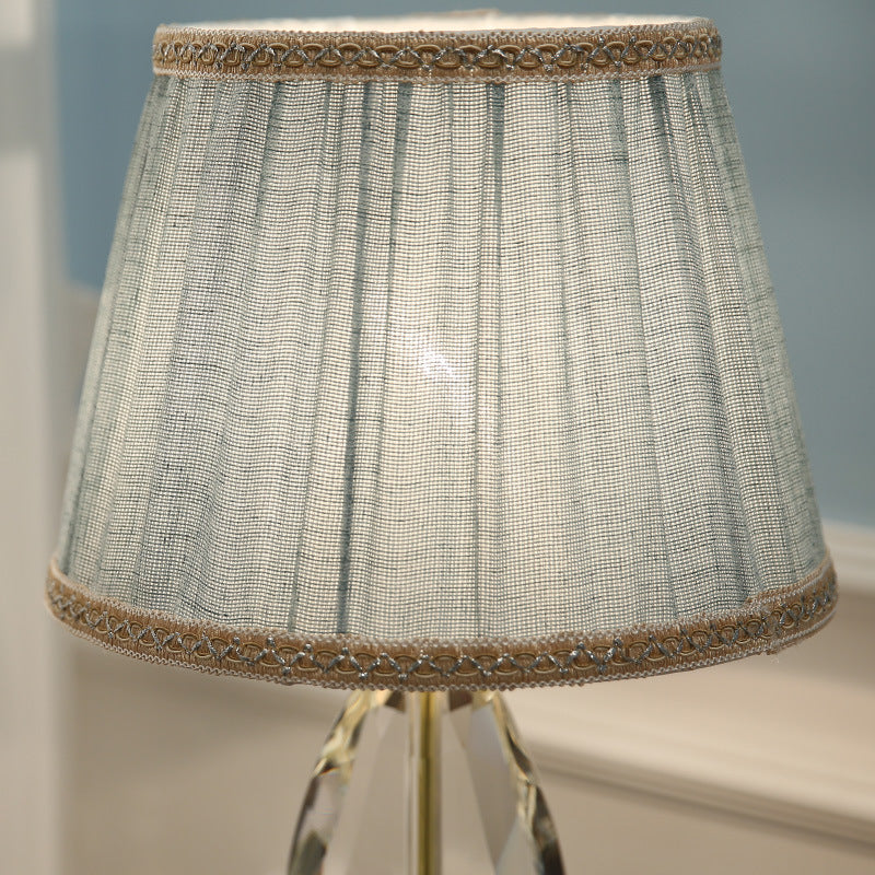 Round Oval Fabric Crystal Table Lamp