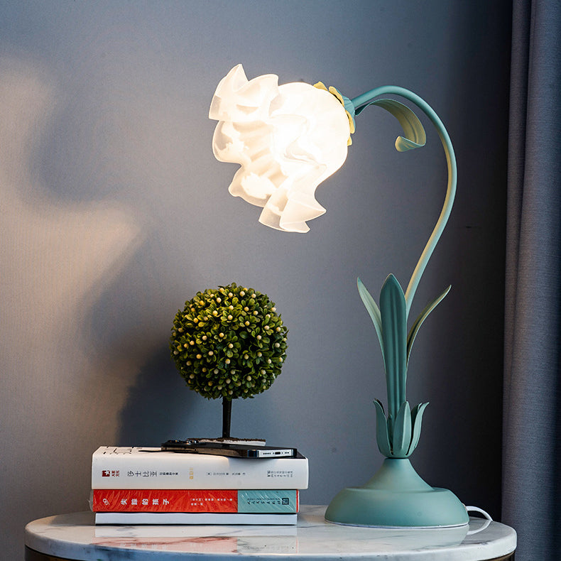Floral Leaf Round Acrylic Table Lamp