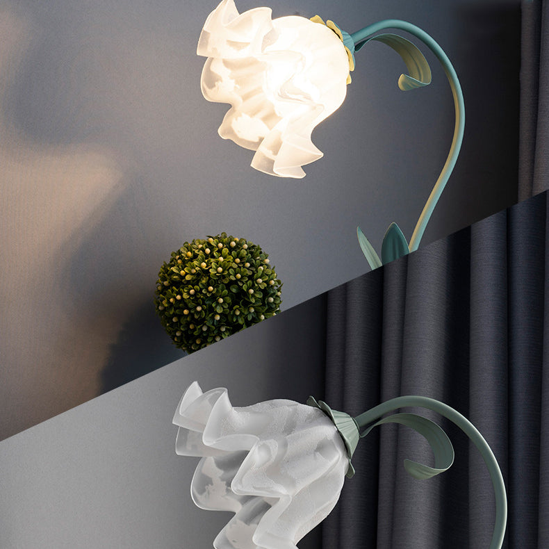 Floral Leaf Round Acrylic Table Lamp