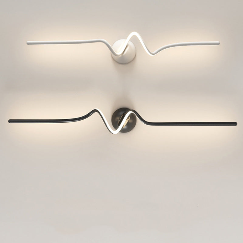 Line Bend Long Silicone Wall Lamp