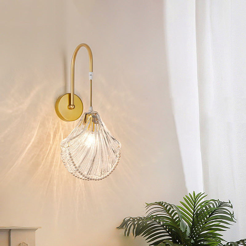 Round Feather Shell Pearl Wall Lamp
