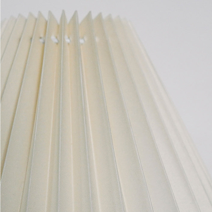 Round Cone Fabric Metal Table Lamp