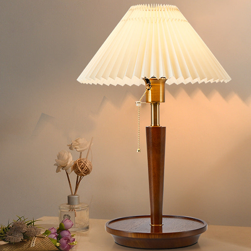 Umbrella Pleated Round Fabric Table Lamp