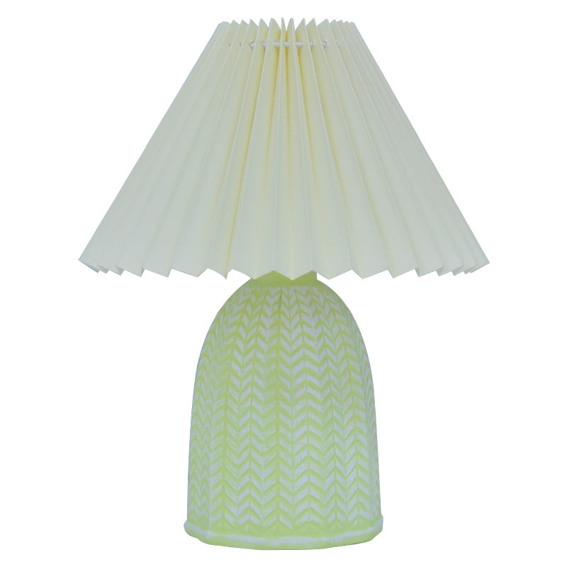 Scalloped Cylinder Round Fabric Table Lamp