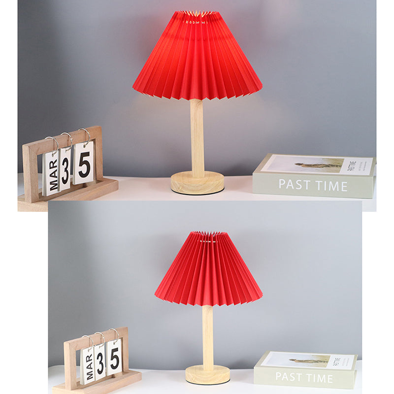 Pleated Fan Round Fabric Table Lamp