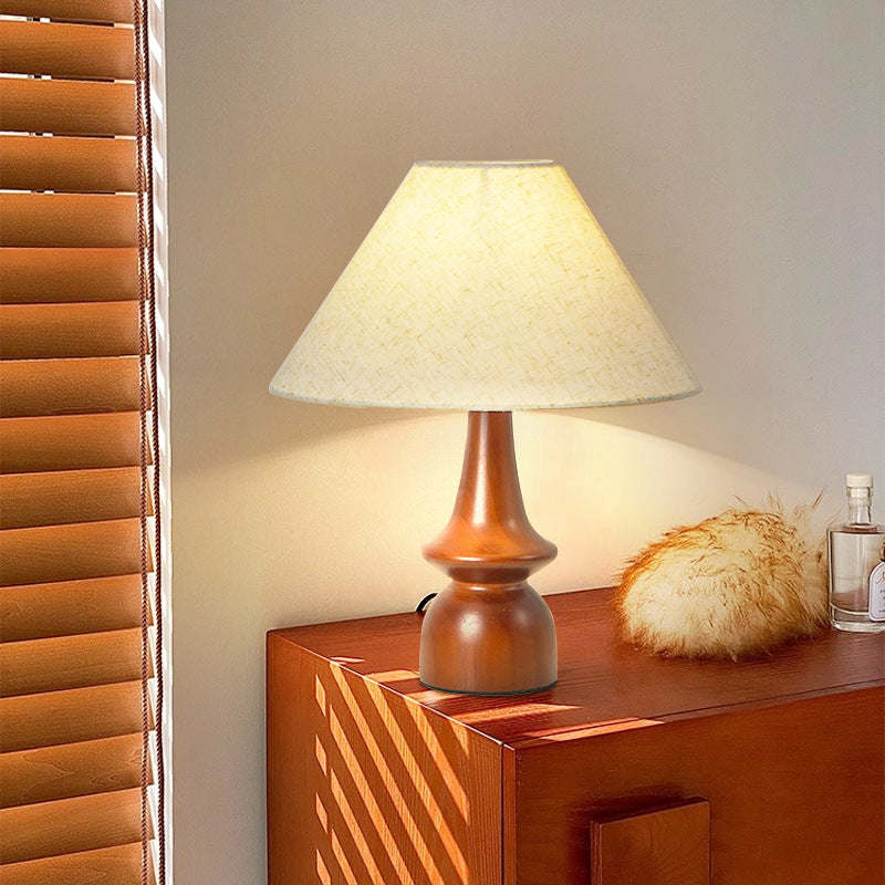 Scalloped Round Floral Fabric Table Lamp