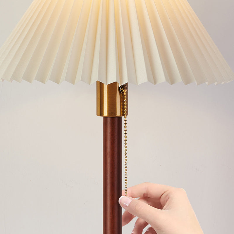 Scalloped Pleated Round PVC Table Lamp
